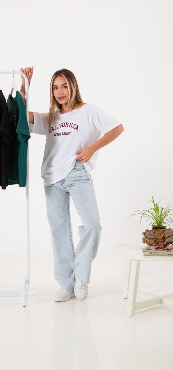 Remera oversize California