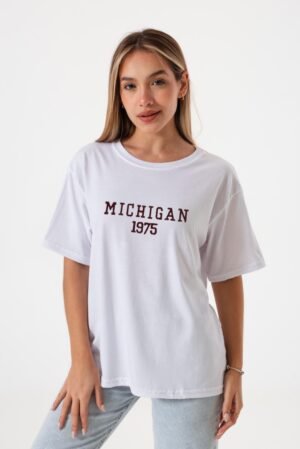 Michigan portada Remera oversize Michigan